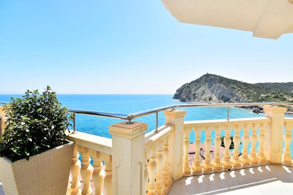 Atico Suite Ola Blanca Кала-де-Финистрат Экстерьер фото